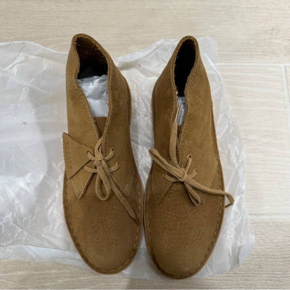 Clarks Desert Boot - Picture 5 of 8